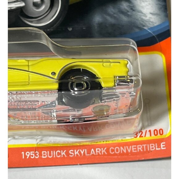 Matchbox 1953 Buick Skylark Convertible Yellow 70 Years 1:64 Diecast Car - Picture 6 of 9